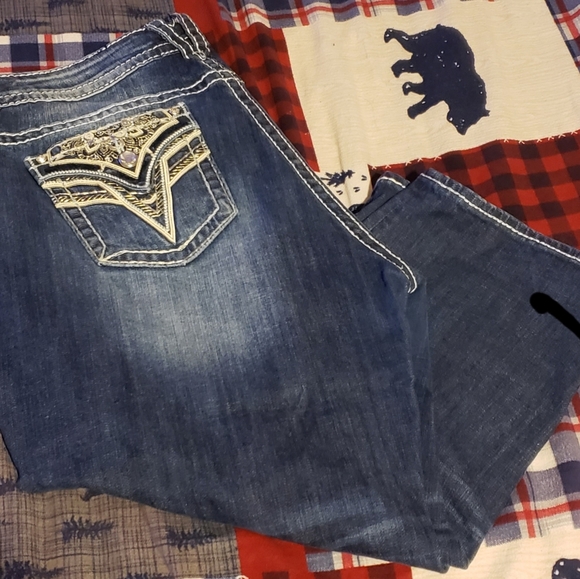 Womens Vigoss Capri's - Picture 5 of 5